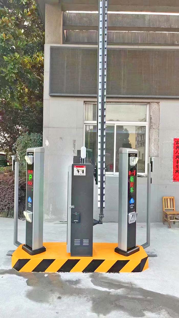 企業(yè)停車(chē)場(chǎng)車(chē)牌識(shí)別系統(tǒng)